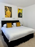 Sarum Hotel