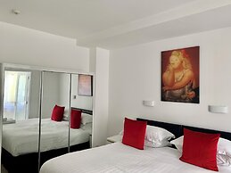 Sarum Hotel