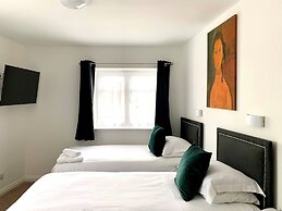 Sarum Hotel