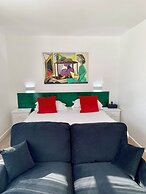 Sarum Hotel