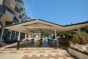 Selen Hotel Icmeler