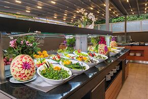 Selen Hotel Icmeler