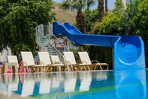 Selen Hotel Icmeler