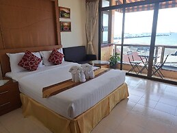 Seaview Sriracha Hotel