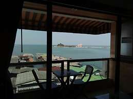 Seaview Sriracha Hotel