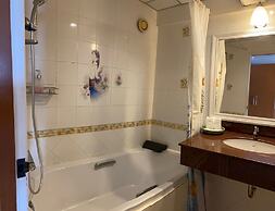 Seaview Sriracha Hotel