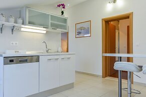 Luxury Apartments Villa Tea