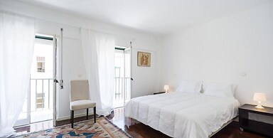 Lisbon Apartments near River