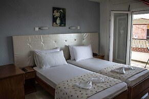Ilios Hotel