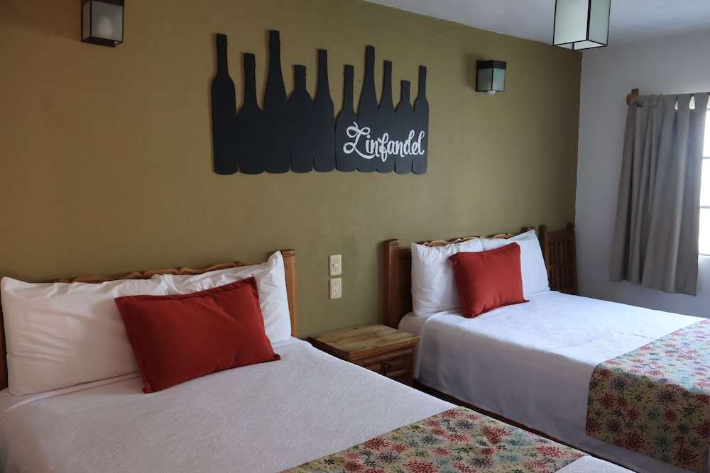 Hotel Casa de Vino