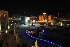 Glorious Hotel