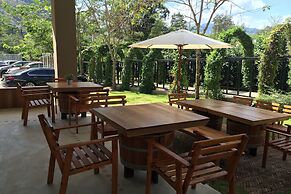 Prairie Hills Resort