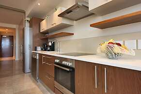 702 Canal Quays