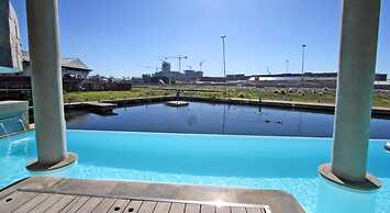 702 Canal Quays