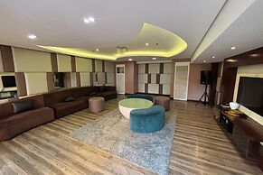 Extremeli Suites