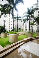 Extremeli Suites