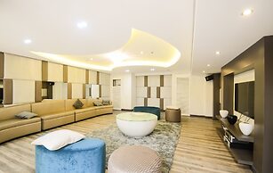 Extremeli Suites