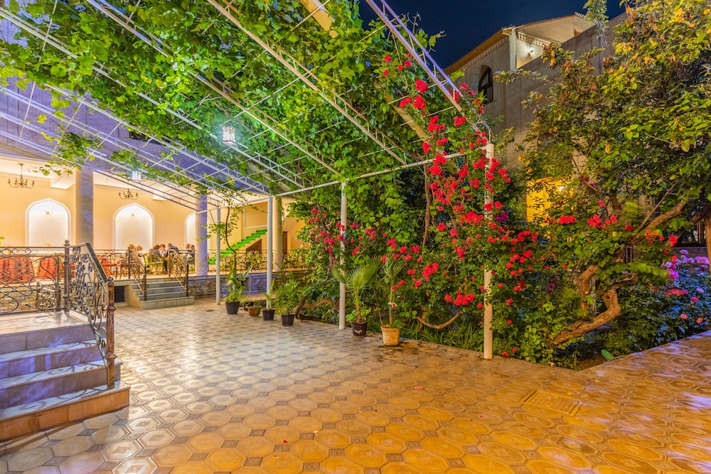 L'Argamak Hotel