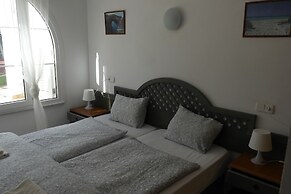 Cala Figuera Apartments