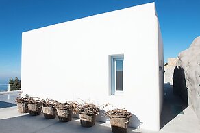 Santorini Heights