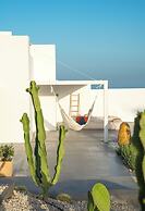 Santorini Heights