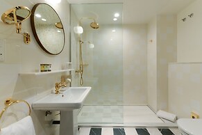 Hotel Vincci The Mint