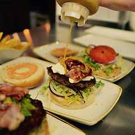Hotel FIVE