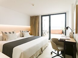 Nakar Hotel