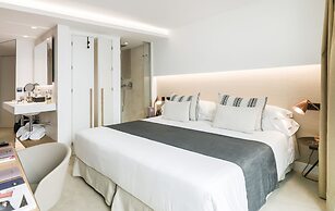 Nakar Hotel
