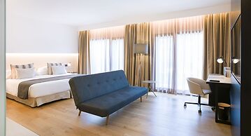 Nakar Hotel