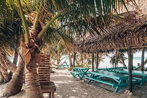 Ranguana Caye Cabanas