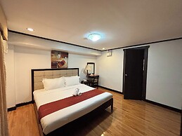 D'Leonor Hotel