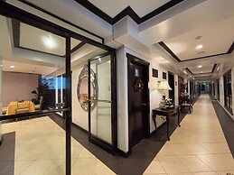 D'Leonor Hotel