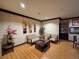 D'Japanese Tunnel Family Resort