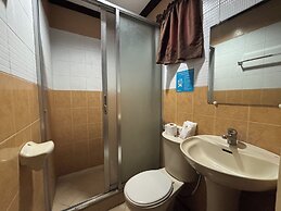 D'Japanese Tunnel Family Resort