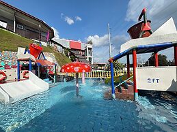 D'Japanese Tunnel Family Resort