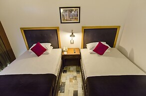 Hotel Days Inn