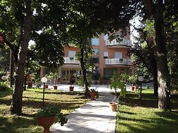 King Hotel