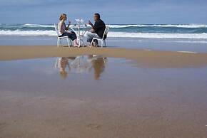 The Pink Lodge on the Beach