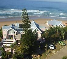 The Pink Lodge on the Beach