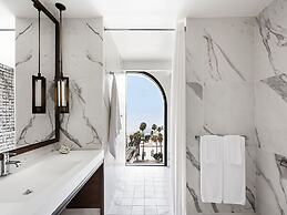 Dream Hollywood, by Hyatt