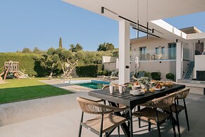 Vatia Villas