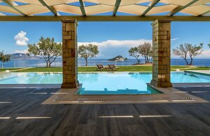 Artina Luxury Villa