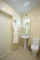 Maksim Hotel