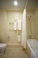 Maksim Hotel