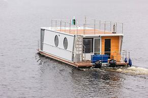 Houseboat Jyväskylä