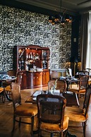 Cornhill Castle Hotel