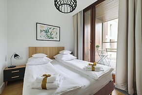GO Apartments