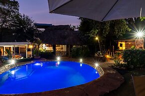 Victoria Falls Backpackers