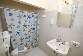 Koukounari Rooms